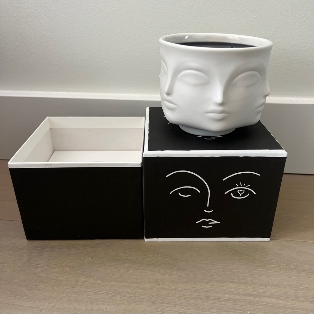 Jonathan Adler - Ceramic Candle - Muse Noir